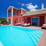 Trapezaki Queen Villa
