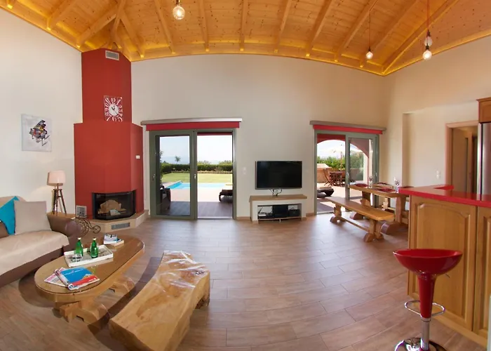 Trapezaki Queen Villa